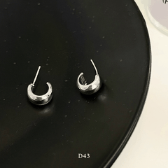 BÔNG TAI MẠ VÀNG HÀN QUỐC D43