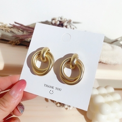 BÔNG TAI TRÒN XOẮN MẠ VÀNG D22