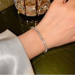 Vòng tay đính đá nhân tạo dây rút - Mely VV36