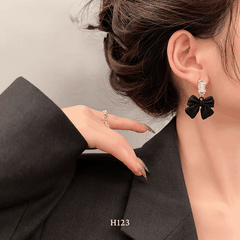 Bông tai nữ hình nơ đen phụ kiện trang sức sang trọng quý phái H123