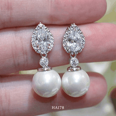 Bông tai nữ hình giọt nước đính đá cao cấp phối ngọc trai nhân tạo phong cách cá tính HA178