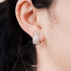 Bông tai nữ dạng khoen tròn nạm đá cao cấp thiết kế độc đáo cá tính sang trọng thời trang Hàn Quốc HA182