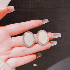 Bông tai M17