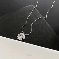 [KHÔNG ĐEN GỈ] Dây chuyền titan cỏ bốn lá may mắn unisex basic đơn giản TT09