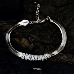 Vòng tay Thép Titan đính đá dạng bảng to TT110