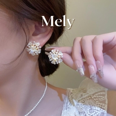 Bông tai ngọc trai nhân tạo sang trọng D112