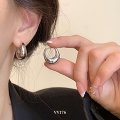Bông tai bạc bóng nữ hình C mang phong cách tối giản thời trang Hàn Quốc VV140