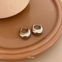 Bông tai bạc bóng nữ hình C mang phong cách tối giản thời trang Hàn Quốc VV140