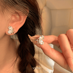Bông tai đính đá chuôi bạc 925 hình hồ điệp VV170
