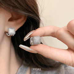 Bông tai vuông đính đá lớn VV192