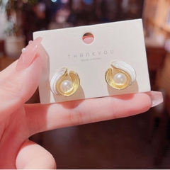 Bông tai hoa nụ trắng chuôi bạc 925 sang trọng phá cách kiểu dáng Hàn Quốc dành cho nữ VV48