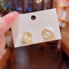 Bông tai hoa nụ trắng chuôi bạc 925 sang trọng phá cách kiểu dáng Hàn Quốc dành cho nữ VV48