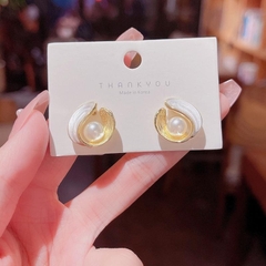 Bông tai hoa nụ trắng chuôi bạc 925 sang trọng phá cách kiểu dáng Hàn Quốc dành cho nữ VV48