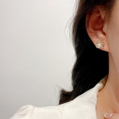 Bông tai nữ ngọc trai nhân tạo nhỏ đính đá basic đơn giản thanh lịch VV58