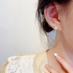 Bông tai nữ ngọc trai nhân tạo nhỏ đính đá basic đơn giản thanh lịch VV58