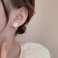 Bông tai hoa trắng nữ tính phong cách đơn giản thời trang thanh lịch VV76