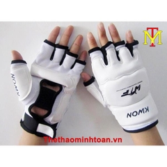 Găng Tay Đấm Muay Thái Kwon