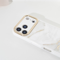 Ốp lưng AVANA Marbly W iPhone 17