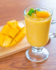 Sinh tố XOÀI Golden Farm - Chai 1 lít