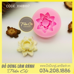 SF655 - Khuôn silicone hoa SEN nở nhí (10/7)