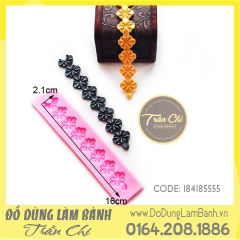 Khuôn silicone viền hoa thị lớn