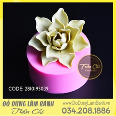 Khuôn silicone hoa Ngọc Lan 18 cánh