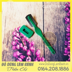 Dao rạch bánh mì thường - XANH LÁ