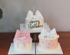 Nơ đất nặn 12x7cm - Màu TRẮNG