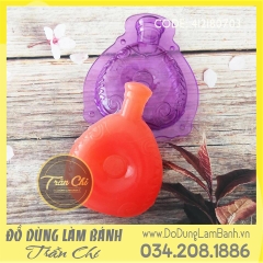 Khuôn nhựa Chai rượu