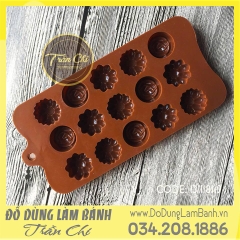 VT0315 - Khuôn silicone vỉ HOA 3 loại 15c (26/11)