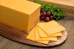 Phô Mai Cheddar màu CAM Yellow Zelachi nguyên khối - Cục 100gr (5102NVCR)