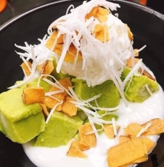 Mứt Dừa Nướng Giòn BenTreCocoas (Gói Trắng) - Gói 500gr