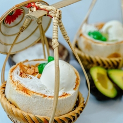 Mứt Dừa Nướng Giòn BenTreCocoas (Gói Trắng) - Gói 500gr