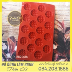 Khuôn silicone vỉ Miếng Chocolate sọc tròn 18c