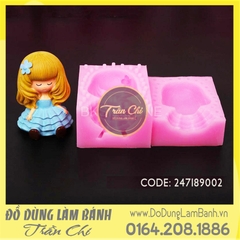 Set 4 khuôn baby Girl ngồi (2 mảnh)