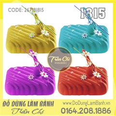 Khuôn silicone trắng vuông sọc xiên (1815)