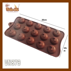 VN879 - Khuôn silicone vỉ Tròn Khuyết 15c NÂU (27/11)