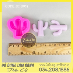 Khuôn silicone Xương rồng 3 nhánh đều (1092)