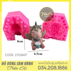 Khuôn silicone Ngựa Unicorn 2 cánh cài hoa ngồi (2 mảnh)