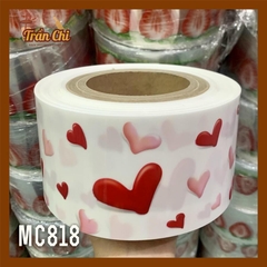 MC818 - Cuộn MICA nilong mẫu TRÁI TIM ĐỎ quấn thành bánh CỨNG - Cao 8cm x 1kg (11/12)