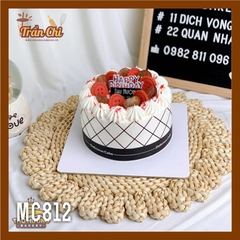 MC812 - Cuộn MICA nilong mẫu SỌC TRẮNG ĐEN quấn thành bánh CỨNG - Cao 8cm x 1kg (11/12)