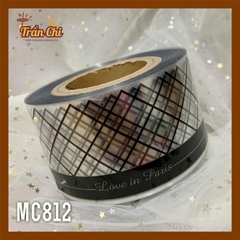 MC812 - Cuộn MICA nilong mẫu SỌC TRẮNG ĐEN quấn thành bánh CỨNG - Cao 8cm x 1kg (11/12)