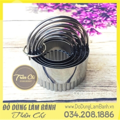 Bộ làm bánh hình PATESO INOX có TAY CẦM 5c