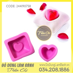 Khuôn silicone Gối tim