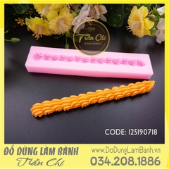 Khuôn silicone Viền sò đứng bánh kem