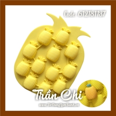 VN1850 - Khuôn silicone vỉ Trái KHÓM 12c (20/11)