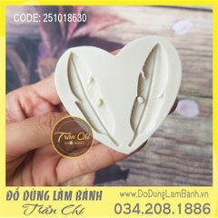Khuôn silicone Lông vũ nhí 2c (hình tim) - Xám
