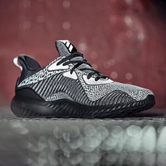Adidas AlphaBounce trở nên “hào nhoáng” hơn bao giờ hết với bộ sưu tập “ Phản quang”