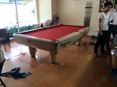 Bàn bi a cũ CLB 011