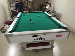 bàn cũ đã qua sử dụng